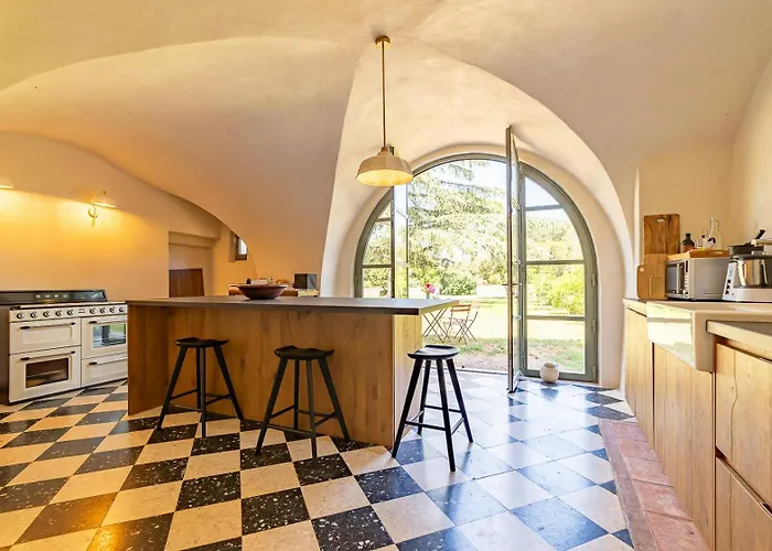 Castle In A Private Camargue Estate Ferienhaus