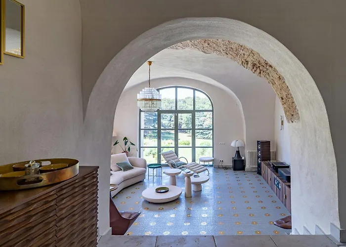 Castle In A Private Camargue Estate